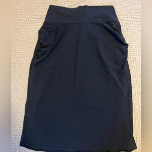 Athleta transcend midi skirt
